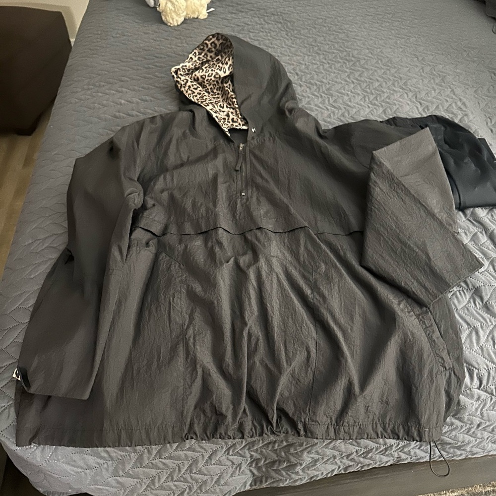 Wind breaker rain jacket